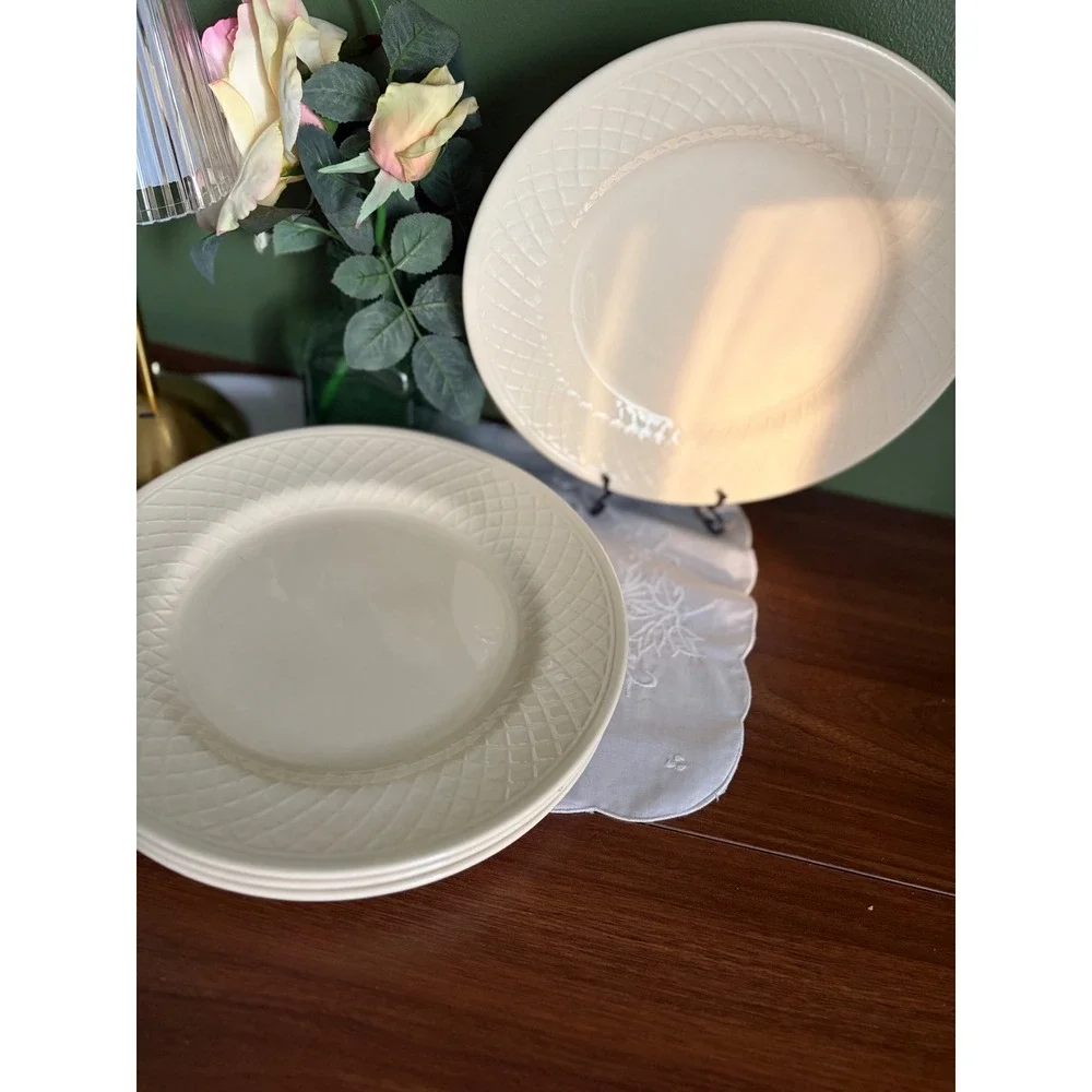 Franciscan Lattice Dinner Plates Set of 4, Vintage Cream Quilted Rim China